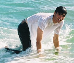 Tolo in wet jeans and t-shirt